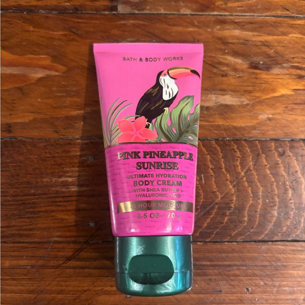 Bath & Body Works Pink Pineapple Sunrise Body Cream with Green Cap